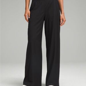 Lululemon Swift Mid-Rise Wide-Leg Pants in Black Size 10